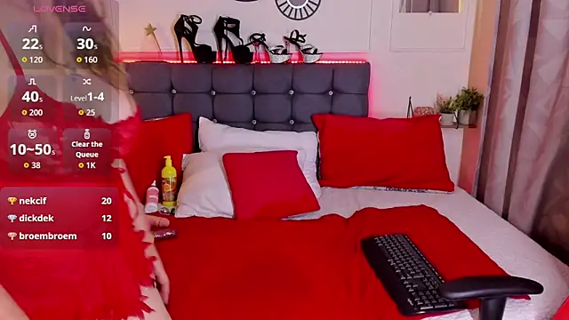 Ashley_Beenson's cam snapshot