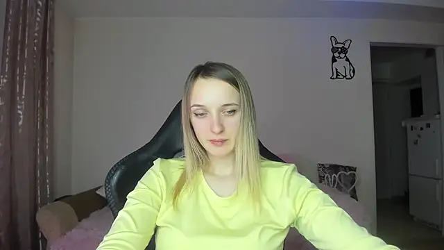 RouseReed's cam snapshot