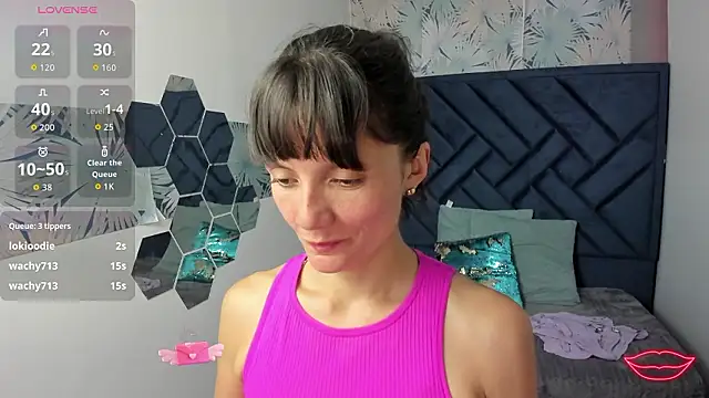 Valery_More__'s cam snapshot