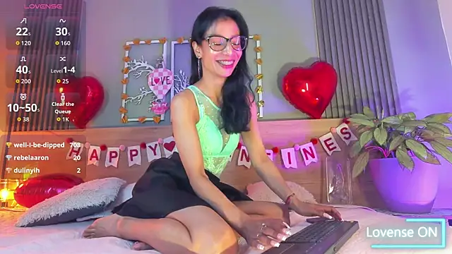 ALEJANDRACHERRY_'s cam snapshot