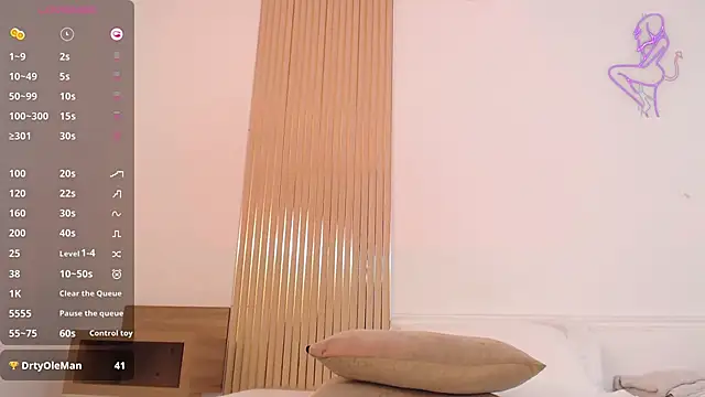 Mazikeen_1's cam snapshot