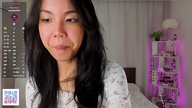 FreedaKulow's cam snapshot