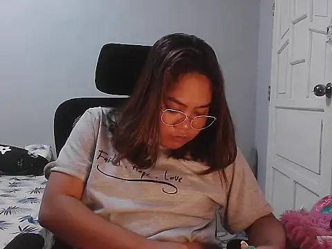 kinky_jewel's cam snapshot