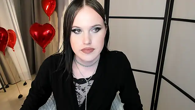 EffieMinki live sex cam