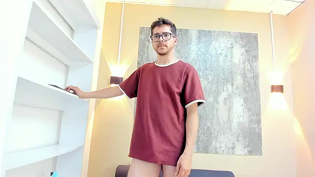 MATTHEW_EVANS1's cam snapshot