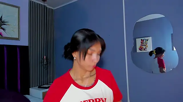 LauraAristizabal live sex cam