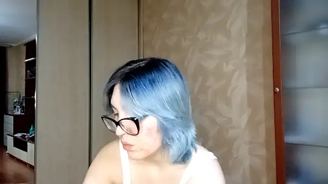 EvonTabb's cam snapshot