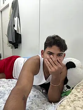 DavShi's cam snapshot