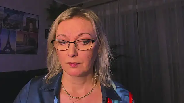 vanessa_chat's cam snapshot