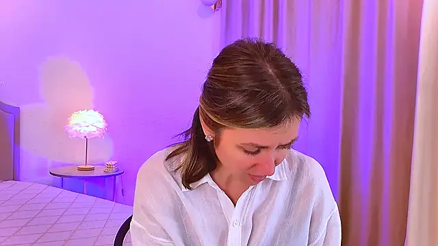 EmeraldGlow's cam snapshot