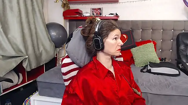 kellyterapy's cam snapshot