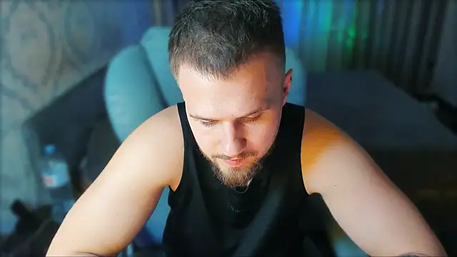 Vladik_b live sex cam