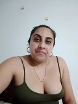 AntoAntonianna's cam snapshot