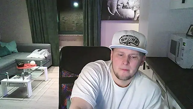 Dartanjanas13 live sex cam