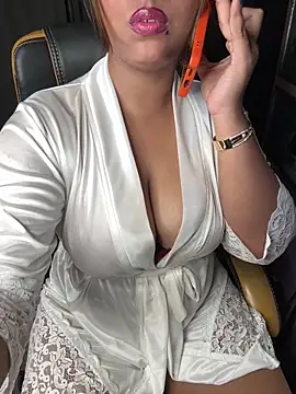 Desi-panda's cam snapshot