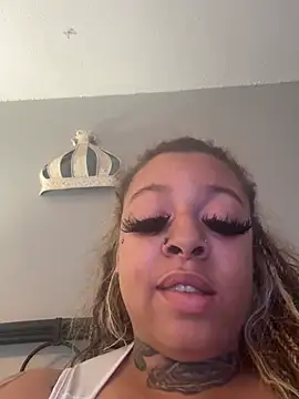 DiamondBlaz3 live sex cam