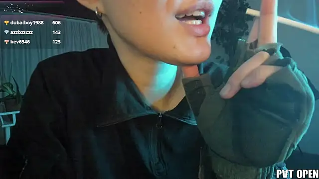 cos_operator's cam snapshot