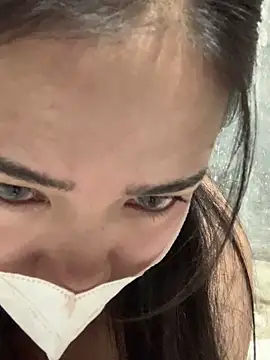 lonely_lunae's cam snapshot