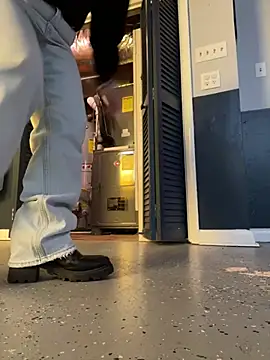 Titsandtats24's cam snapshot