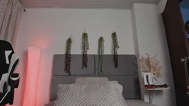 JulietaSnow's cam snapshot