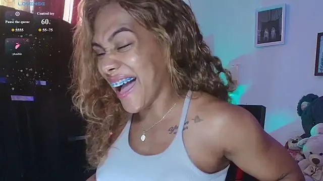 KarinRoss's cam snapshot