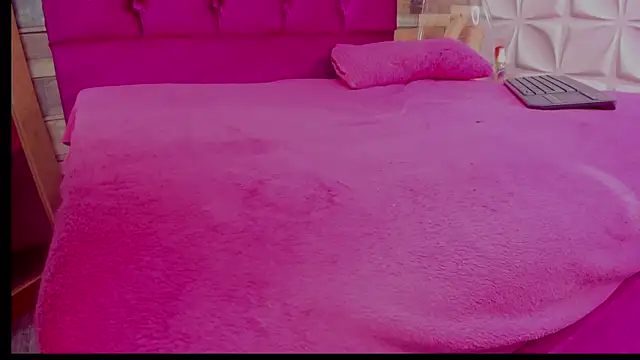 Carolina-Lenon's cam snapshot