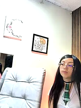 mary_luckaysha_'s cam snapshot