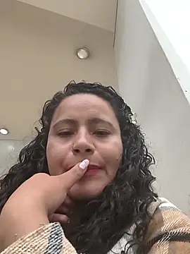 Yaya_watson live sex cam