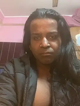 Kajal-Shemale69 live sex cam