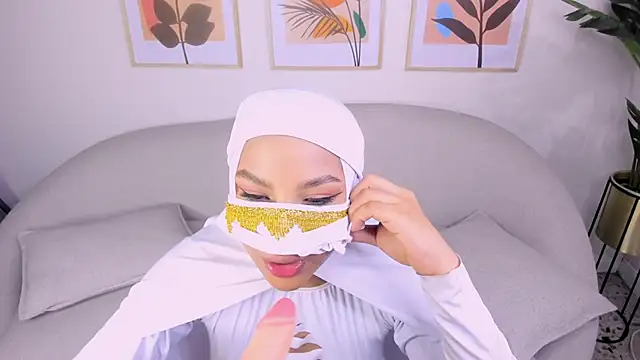 salmma_habibi's cam snapshot