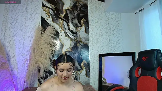 babyluna_lux's cam snapshot