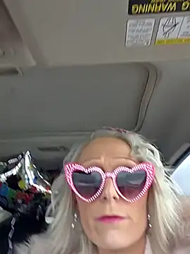 BeautifulFire23 live sex cam