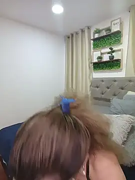 sasi_luna's cam snapshot