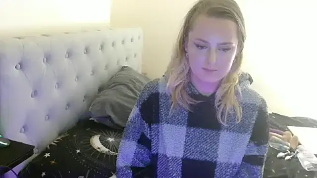 Tatted_emi's cam snapshot