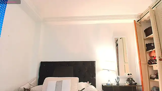 MeganLorensx's cam snapshot