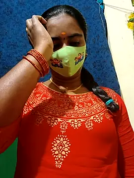 mini-queen's cam snapshot