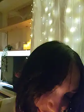 HotDevilGirl_'s cam snapshot