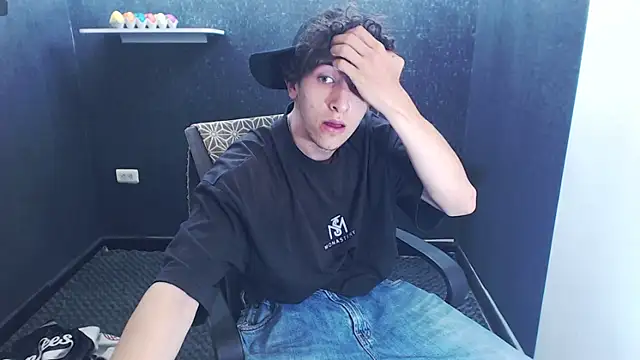 Kerverr_ live sex cam