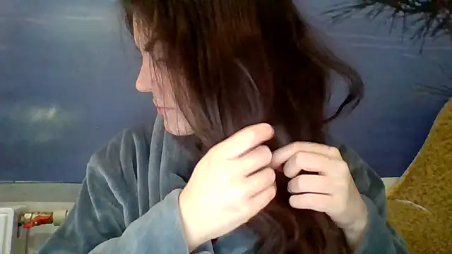 AliceTailor's cam snapshot