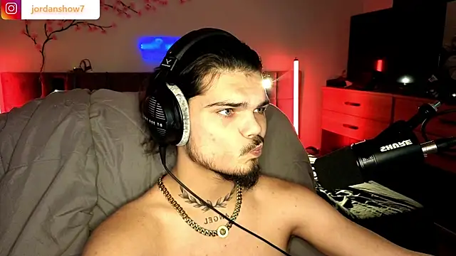 JordanShow live sex cam