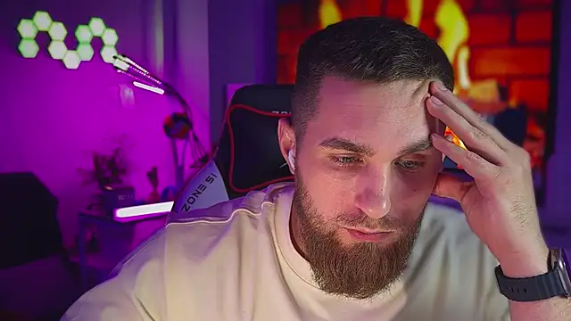 Sweeet__boy live sex cam