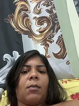 Indiazinhax live sex cam