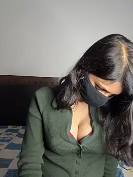 KavyaCurves's cam snapshot