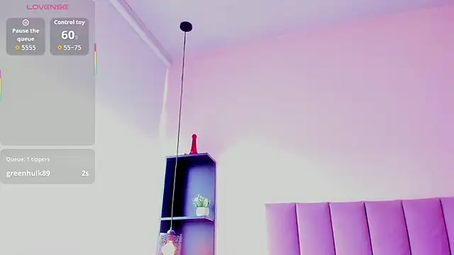 violet_myerrs's cam snapshot