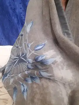 Tanu68's cam snapshot