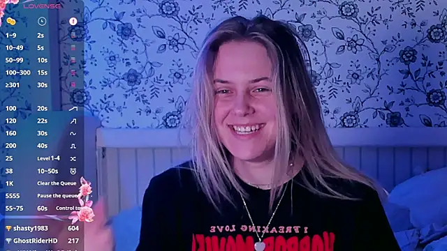 AngelAnty's cam snapshot