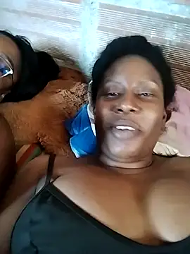 sofia-03's cam snapshot