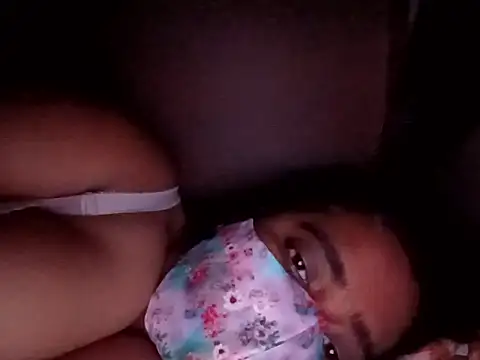 bigtelugubhama's cam snapshot