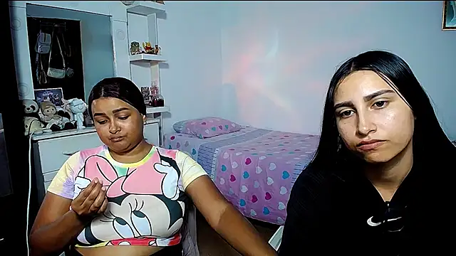 violeta_rous's cam snapshot