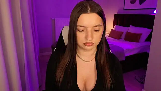 kirastorm_'s cam snapshot